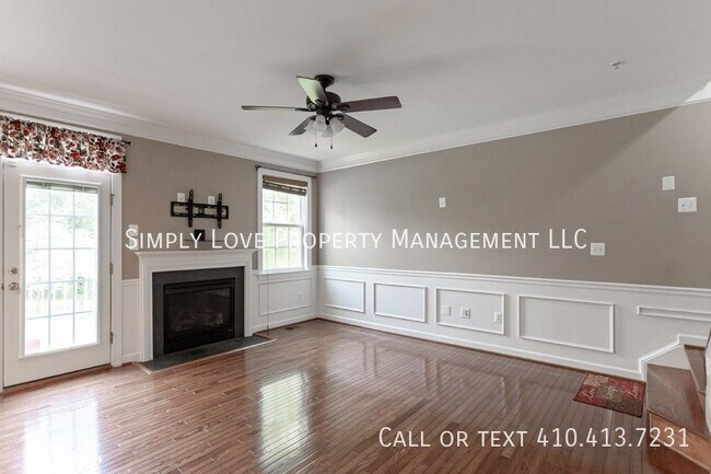 Photo - 3541 Carriage Walk Lane