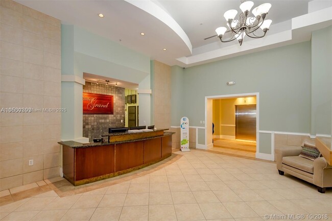 Photo - 50 Menores Ave Unidad 412