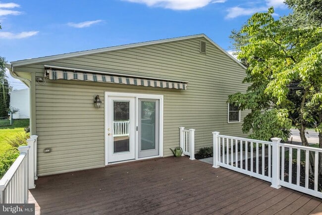101 Kim Acres Dr
