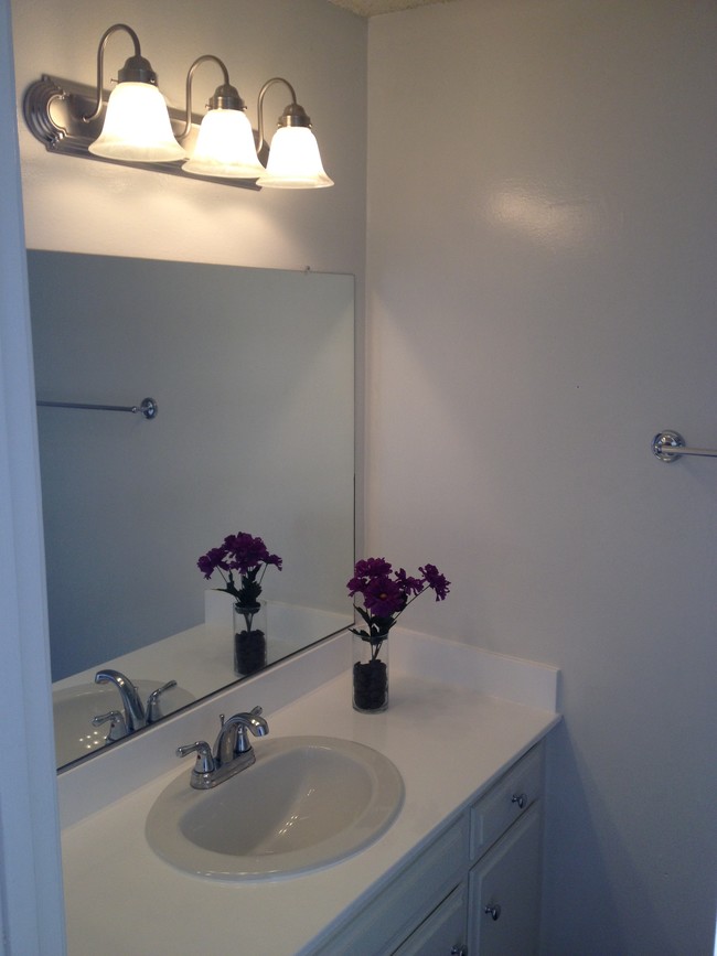 1/2 Bath(1st Floor)-Townhome- - Tuscany Villas