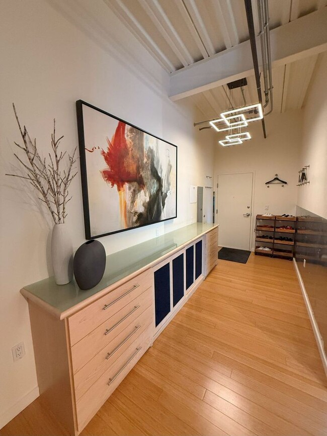 Photo - 1360 Walnut St Unidad 207