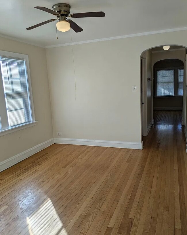 Photo - 10415 S Vernon Ave Unit 2