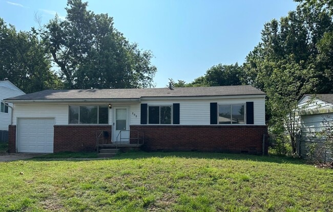 Building Photo - Home for rent