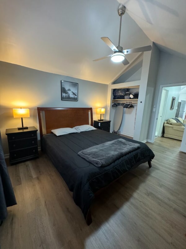 Photo - 1221 N Dearborn St Unit 2