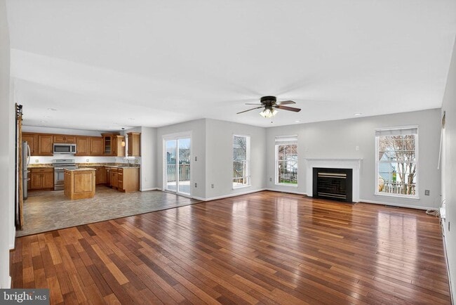 Photo - 28 Basalt Dr