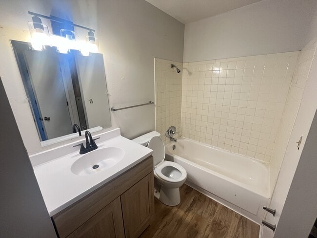 Photo - 431 SE 150 Rd