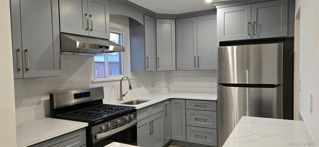 Photo - 62-60-62-71 71st St Unidad 3