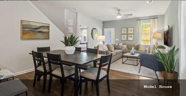 Photo - 403 Mariene Dr