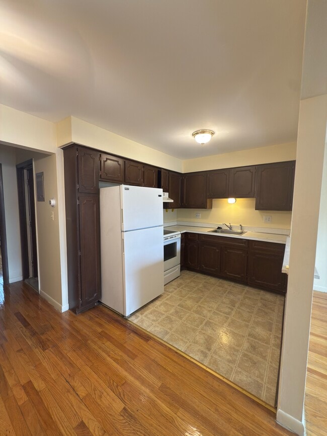 Photo - 5093 Mansfield Ave Unidad 5093 Mansfield