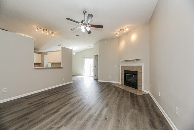 Photo - 3762 Maddie Ln