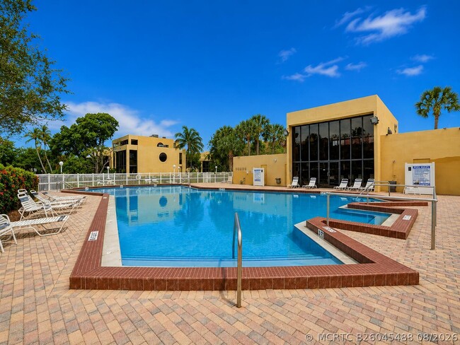 Photo - 2910 SW 87th Terrace Unit 1708