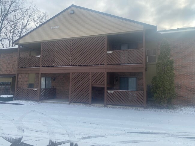 Photo - 16546 Clarkson Dr Unit Fraser Condo