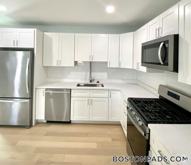 Building Photo - 3 Walley St Unit 1 Rental