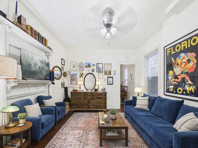 Photo - 825 N 26th St Unidad #1