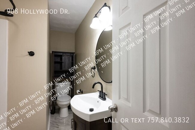 Photo - 908 Hollywood Dr