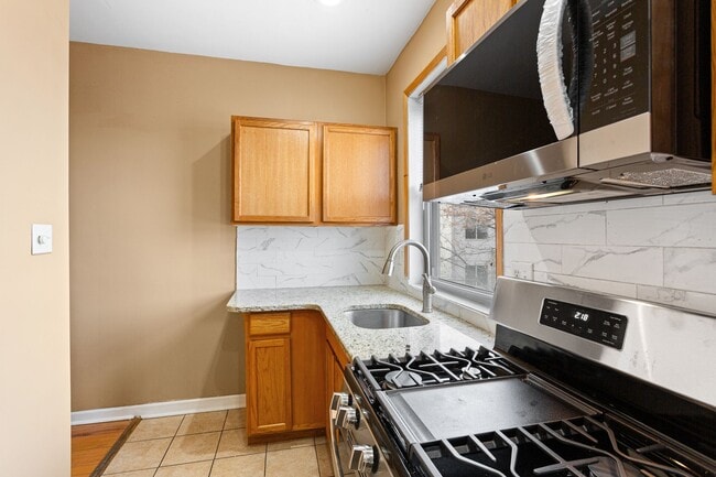 Photo - 1237 W Allegheny Ave Unidad 1