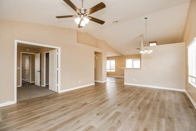 Photo - 11346 E Dartmouth St