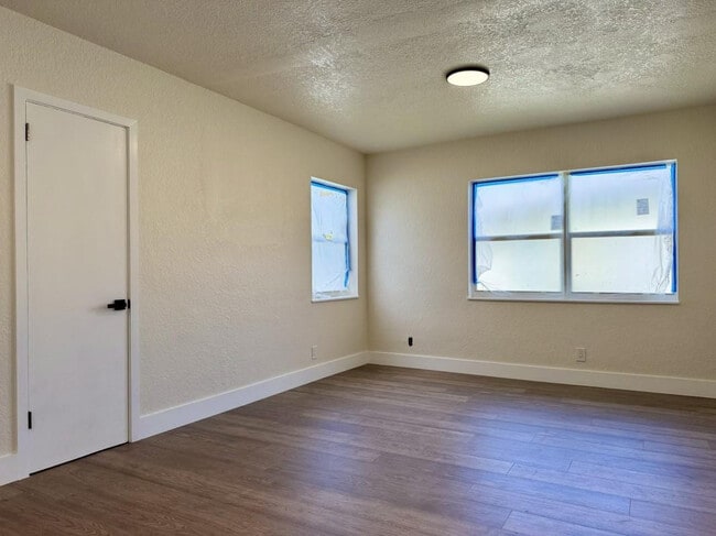 Photo - 1218 NW 13th Ct