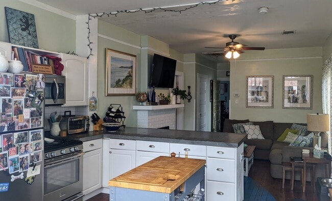 Photo - 6316 Barrett St Unidad 6316