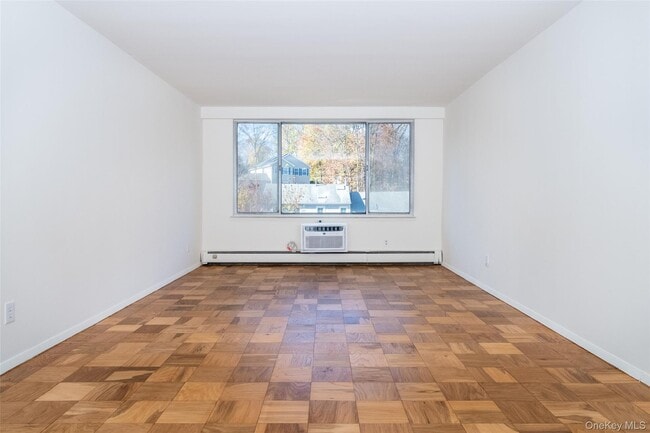 Photo - 125 Lake St Unit 3-C South