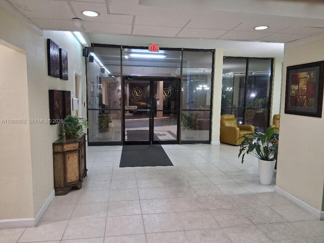 Photo - 1100 St Charles Pl Unit 213