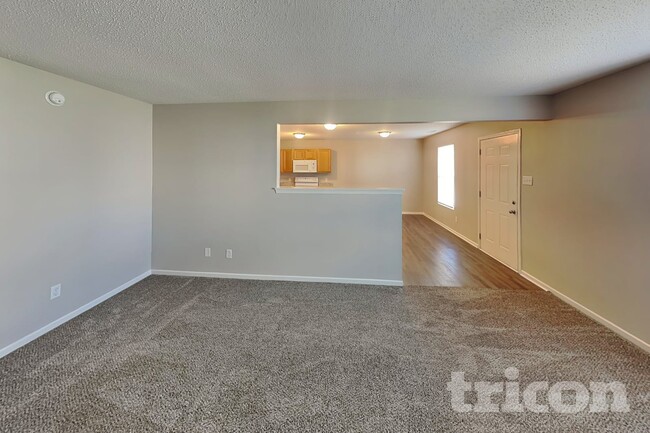 3222 Black Forest Ln