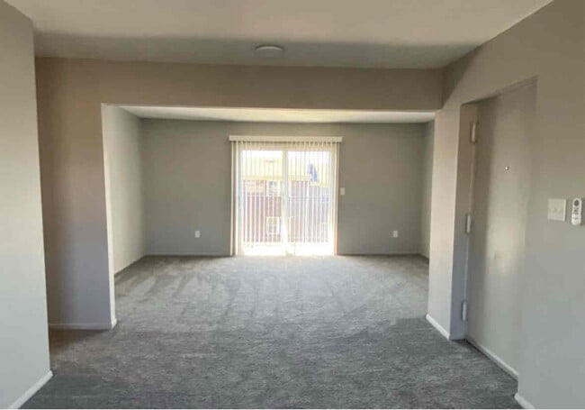 Photo - 252B Sawmill Rd Condo