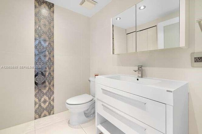 Photo - 690 SW 1st Ct Unit 1506