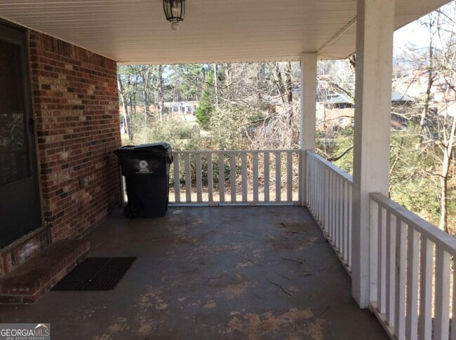 Photo - 3953 Camellia Trail