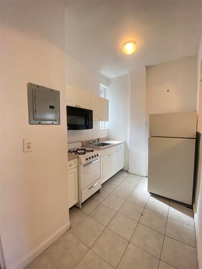 Photo - 410 Washington St Unit 10