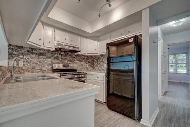 Photo - 418 Arrow Head