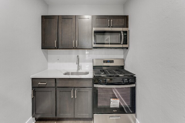 Photo - 49 E Cliveden St Unit B2