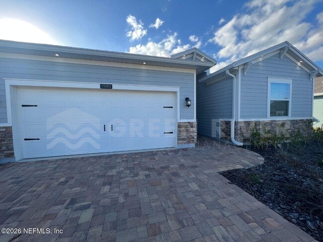 Building Photo - 7592 Rock Brook Dr