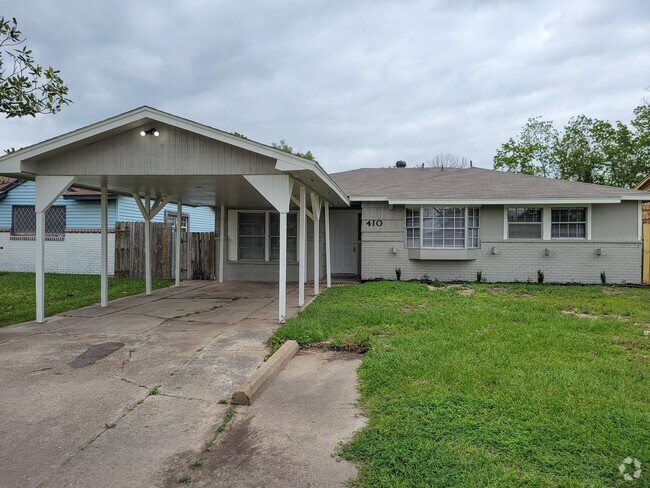 Building Photo - 410 Red Oak Ave Rental