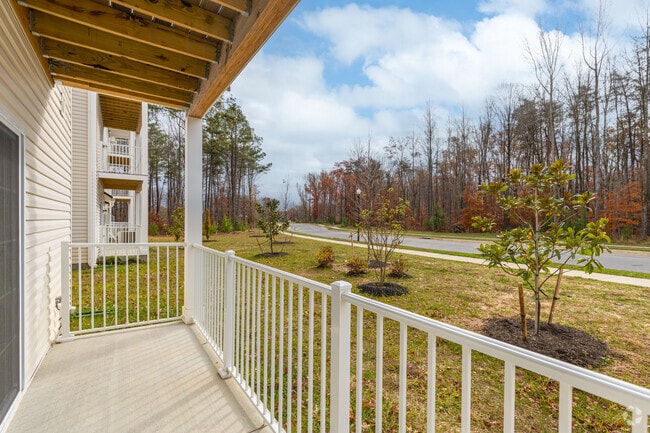 1BR, 1BA - 703SF - Patio