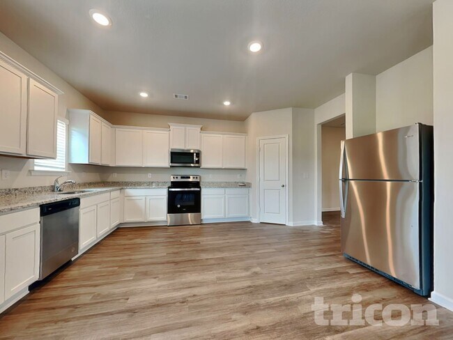 Photo - 1251 Fendt Dr