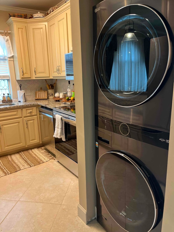 4281 Hibiscus Dr Unit 103