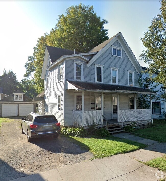 Building Photo - 134 S Main St Unit 2 Rental