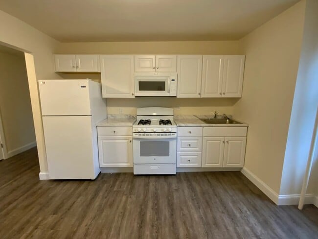 Photo - Toivola House Apartments LLC Unit 16