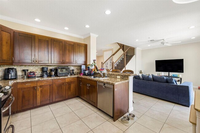 3055 NW 126th Ave