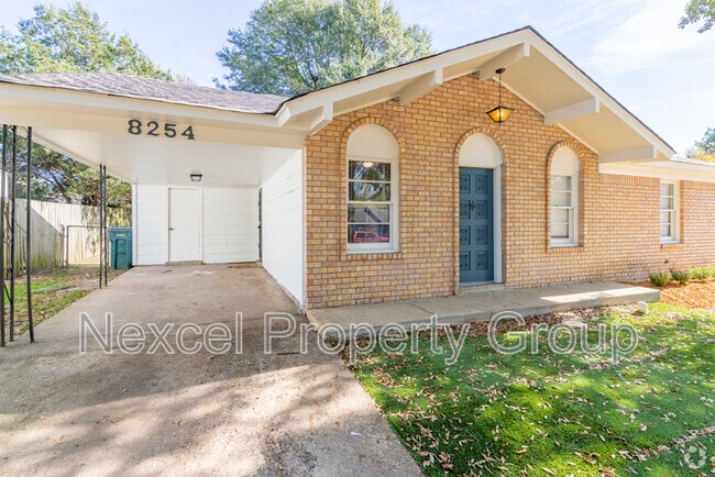 Building Photo - 8254 Elmbrook Dr Rental