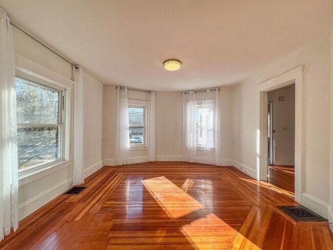 Photo - 1146 Chestnut St