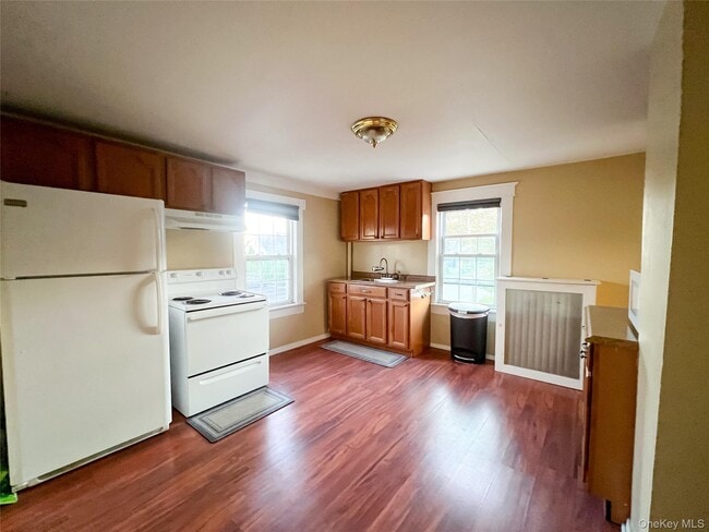 Photo - 800 Deer Pk Rd