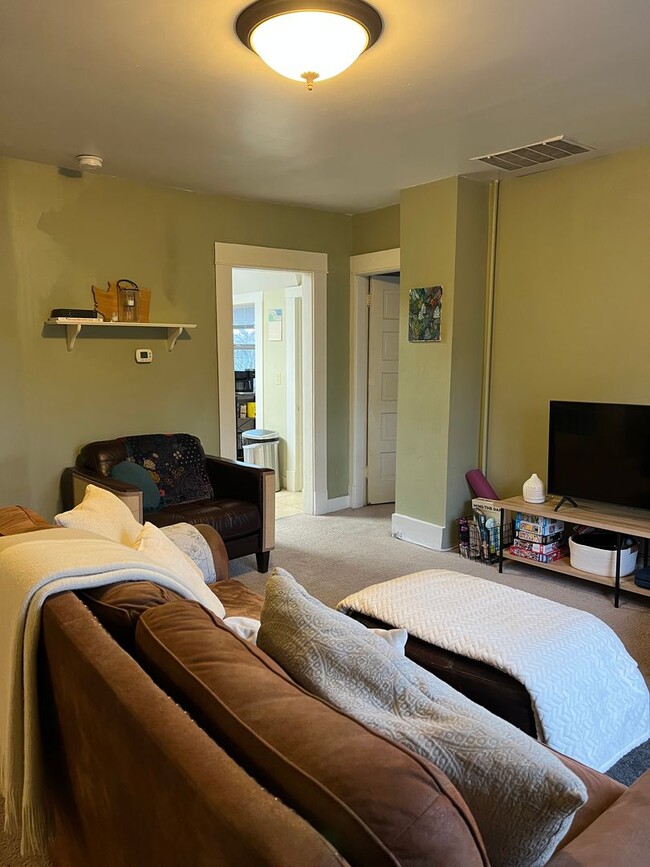 Photo - 1447 Ellis St Unidad #B