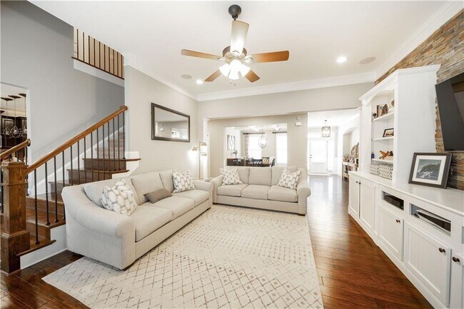 Photo - 7740 Stratford Ln