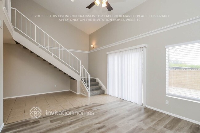 Photo - 1966 N Blackstone Dr