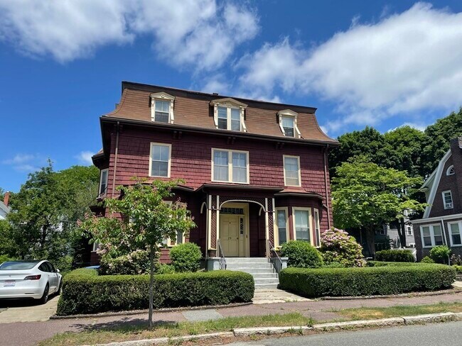 Photo - 29 Chestnut St