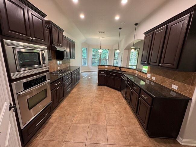 Photo - 630 Wild Rose Dr