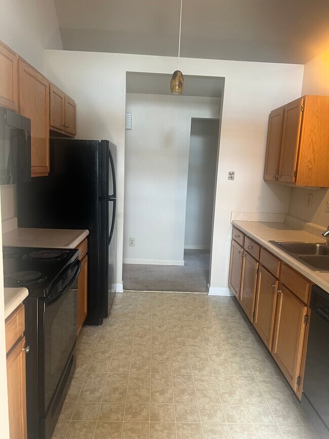 201 Eastbridge Ct Condo Condo for Rent in Louisville, KY