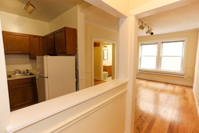 Photo - 516 W Melrose St Unit 204